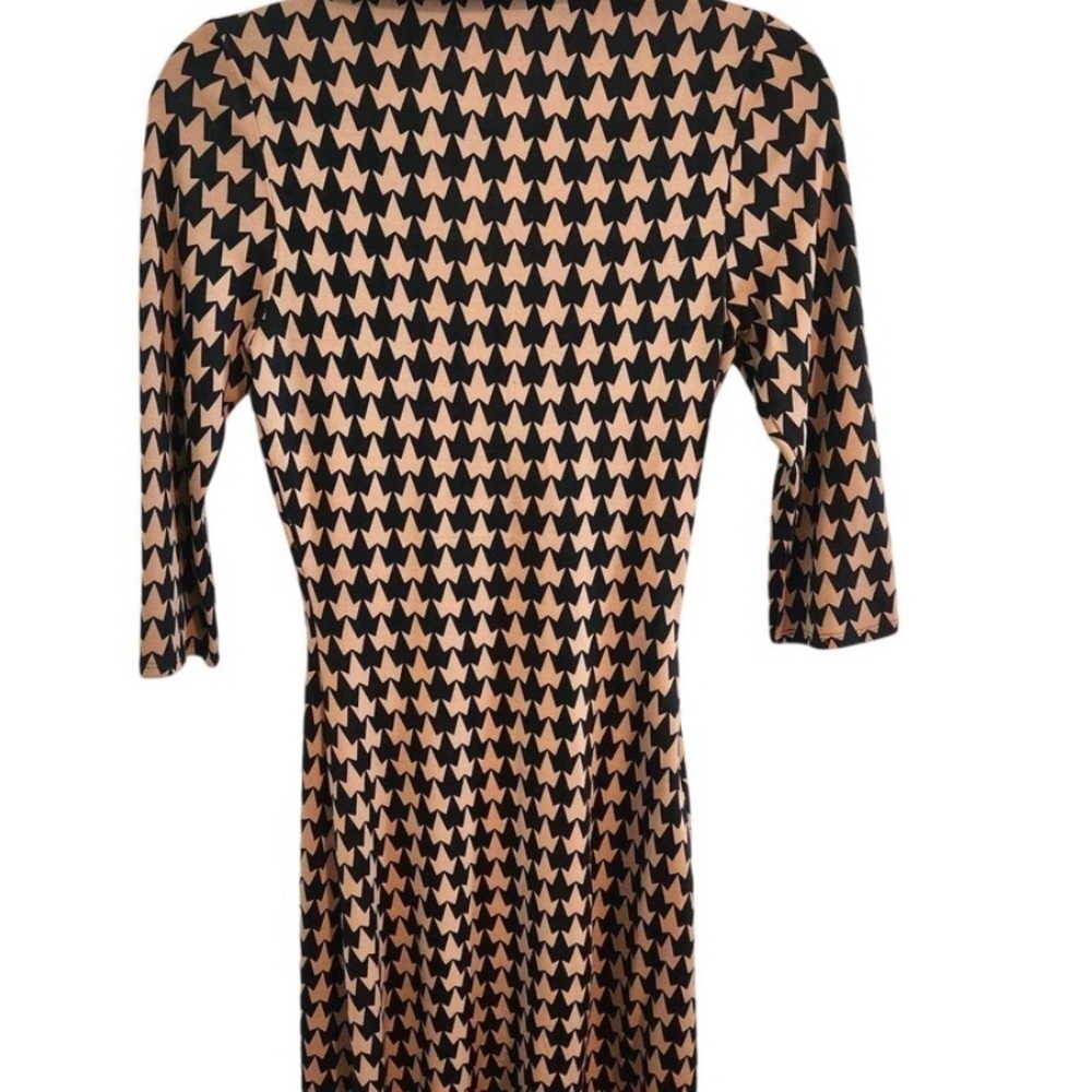Vintage Diane von Furstenberg women’s 4 Tan Printed Silk Dress Zip Front - Picture 2 of 5